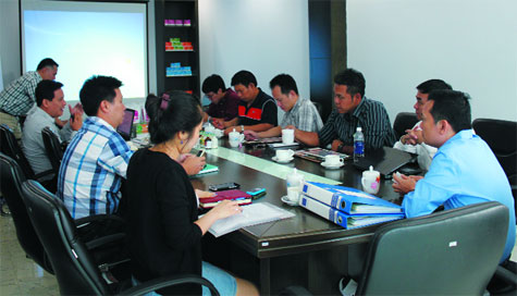 APA-NguoiChanNuoi-01