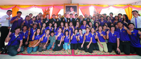 Đội ngũ lãnh đạo, nhân viên nhiệt tình, nhiều kinh nghiệm